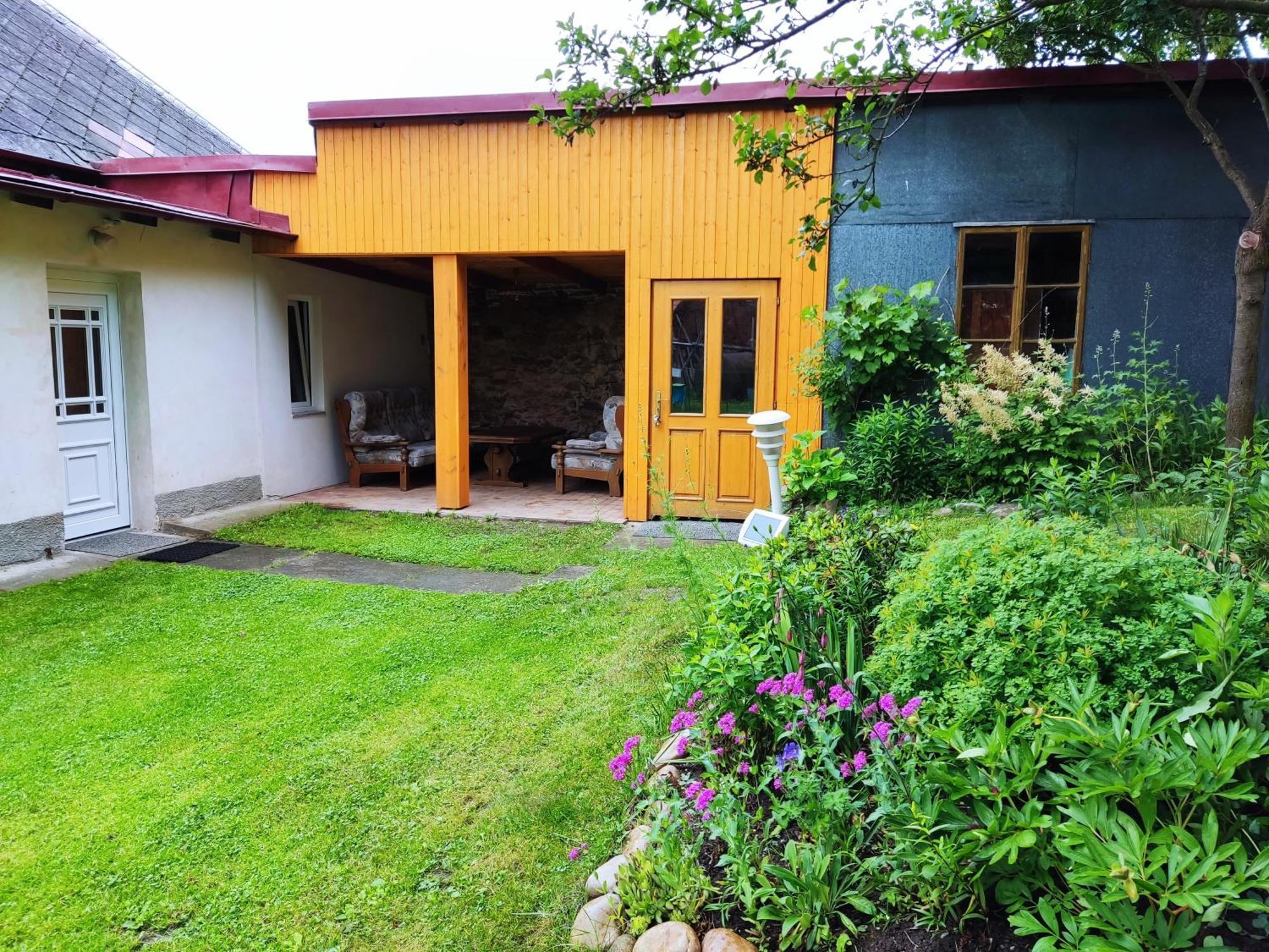 Apartman Utvina Exterior photo
